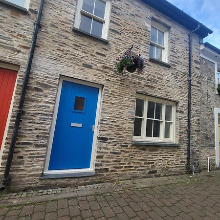 Stunning Seaside Town Cottage Cardigan Extérieur photo